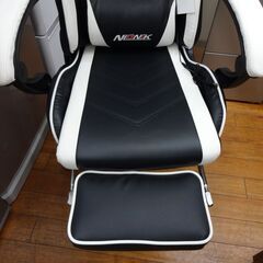 NIONIC ゲーミングチェア フットレスト付き 腰部振動機能 振動パイプ内蔵 PCチェア  【モノ市場東浦店】 130の画像