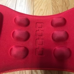 福辻式　寝ながら骨盤シェイプ枕DX(レッド)の画像