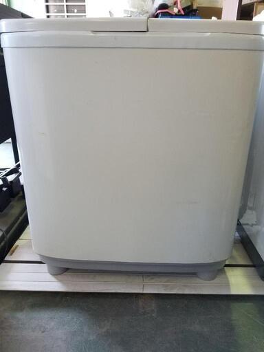 2020年製アクア二層式洗濯機4kg