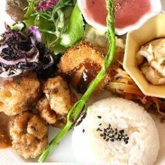 Cafe & Shop Chill Out自然食ビーガンカフェ