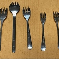 バラのスプーン8本とフォーク5本セットの画像