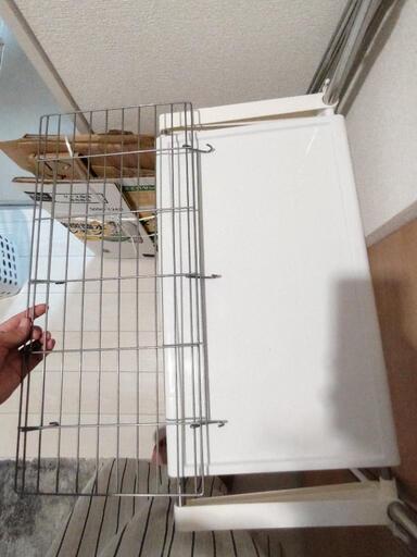 つっぱり式　洗濯機上収納