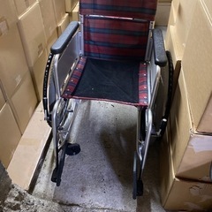 【決まりました】車椅子　赤
