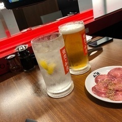 今日、急遽一緒にアルコール接種しませんか？？