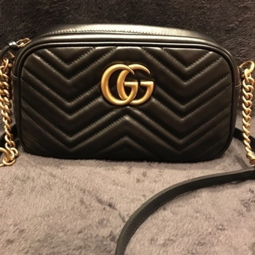 GUCCI ggマーモント　ショルダーバッグ