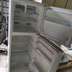 冷蔵庫　２ドア　２２５Ｌ　中古　　動作確認済　の画像