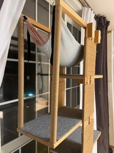 キャットタワー