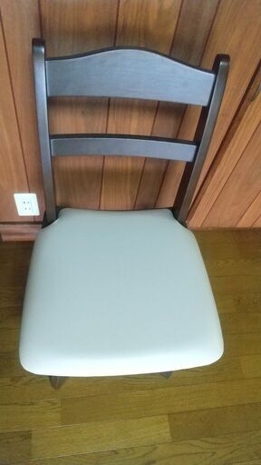 ニトリ 回転椅子 天然木ダイニングチェア　2脚　美品
