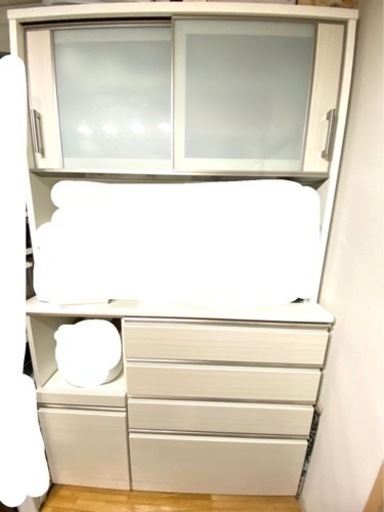 ニトリキッチンボード＊食器棚　美品