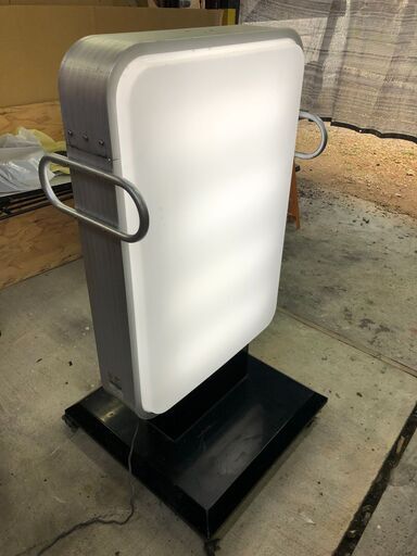 ☆彡店舗用品!!スタンド看板・置看板・中古品ですが割と美品です。