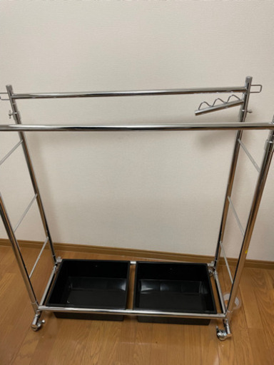 お取引中　二段ハンガーラック　美品