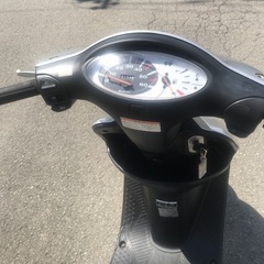 ⭕️(完売御礼)HONDA Dio 50定番色　シルバー　クラス最高の超低燃費の画像