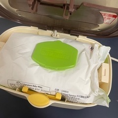【取引完了 】Combi クイックウォーマー  ウエットティッシュウォーマー おしりふきの画像
