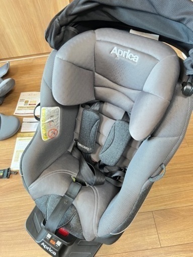 アップリカ　チャイルドシート　クルリラ　プレミアム