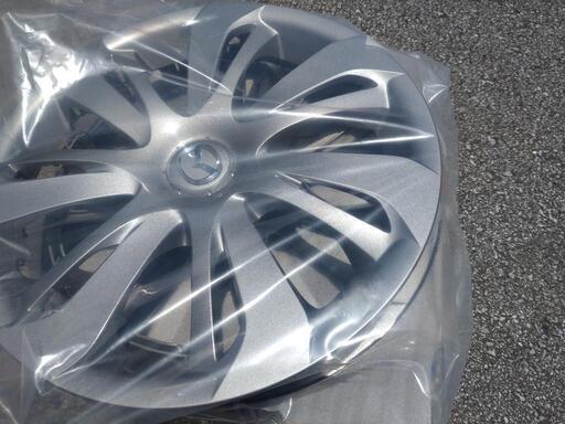 MAZDA2の純正ホイルカバー新品4枚