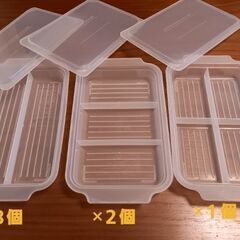 DAISO　小分け保存容器　冷凍OK♪　タッパー