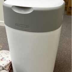 Baby kids 抱っこ紐寝具おむつ用ゴミ箱授乳クッションおまとめの画像