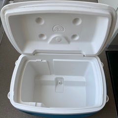 最終お値下げ　イグルー クーラーボックス  62QT 58L の画像
