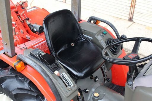 【SOLD OUT】ヤンマ トラクター F220 F-220 20馬力 自動水平 バックアップ キャノピー 【清掃・整備済】【農機具でっく】【福岡】【トラクター】