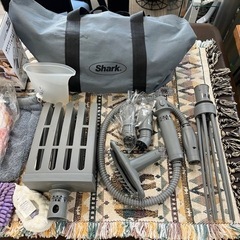【お買い得‼️新品パーツ多数‼️】Shark Steam Portable シャークスチームポータブル スクレーパー アタッチメント付き ショップジャパンの画像