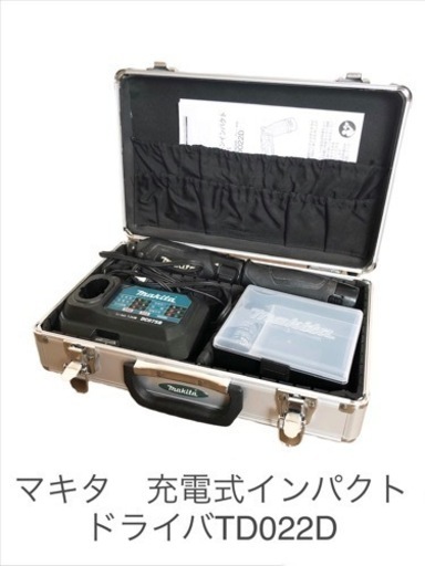 マキタ　充電式インパクトドライバ　TD022D箱付