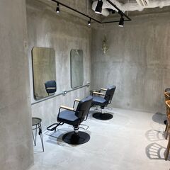 トータルビューティーサロンのスタイリスト《美容師》！の画像