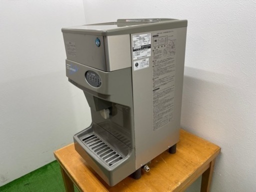ホシザキ　チィップアイス/ウォーターディスペンサー　全自動製氷機　DCM-60G ホシザキ全自動製氷機 DCM-60G チップアイスディスペンサー
