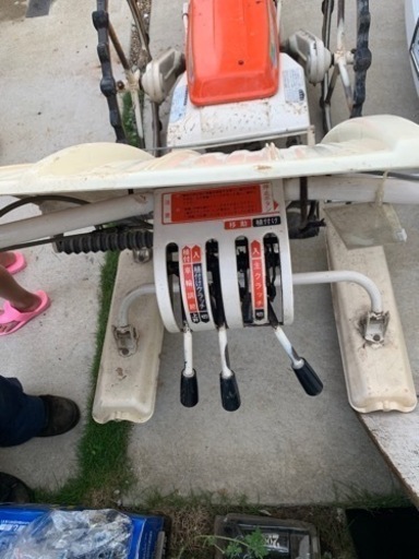 歩行型田植え機　Kubota春風　NS-400