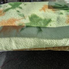 毛＞布　あて材などに　クッションがわり　一枚あたり