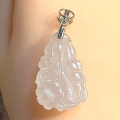 本翡翠　ペンダント  ネックレス 白菜 百財　金運　ミャンマー産　天然本翡翠 氷ヒスイ 誕生日プレゼント 透明色 手作り 鑑別書有 2022072112