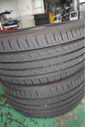 ヨコハマ   ブルーアースGT     245/40/19/