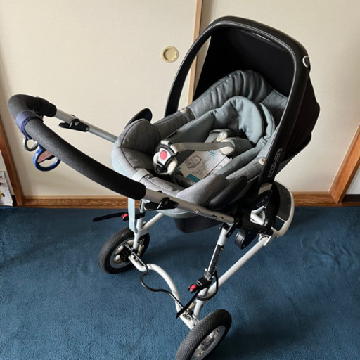 ベビーカー　マキシコシ ペブルプラス/ 　ノマドグリーン andエアーバギー