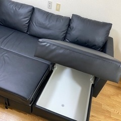 【美品】【人気商品】ソファーベッド　黒　レザー　ニトリの画像