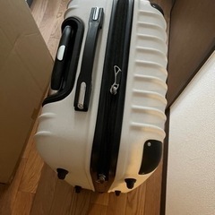 スーツケースの画像