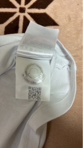 モンクレールTシャツ