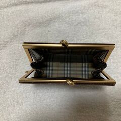 ＢＵＲＢＥＲＲＹ財布２　中古品の画像