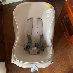 コンビチャイルドシート combi 年少者補助乗車装置