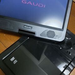 10.1inchポータブルDVDプレイヤーGAUDIの画像