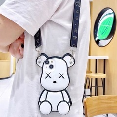 携帯ケース　iPhone13promaxの画像
