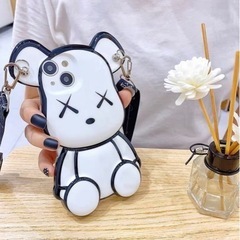 携帯ケース　iPhone13promaxの画像