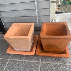 テラコッタ風　屋外用鉢　無料　取引中