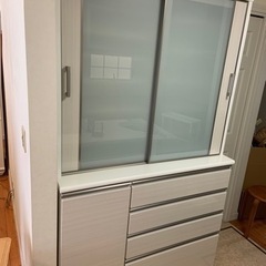 食器棚