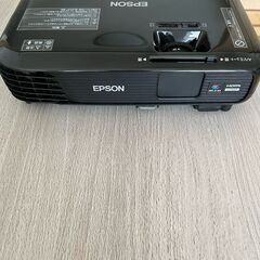 プロジェクター EPSON 傷なしピカピカ！値下げしました！