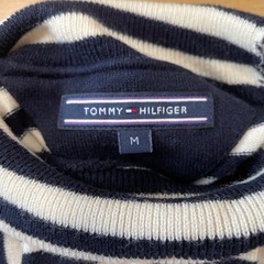 【美品】TOMMY HILFIGERセーターの画像