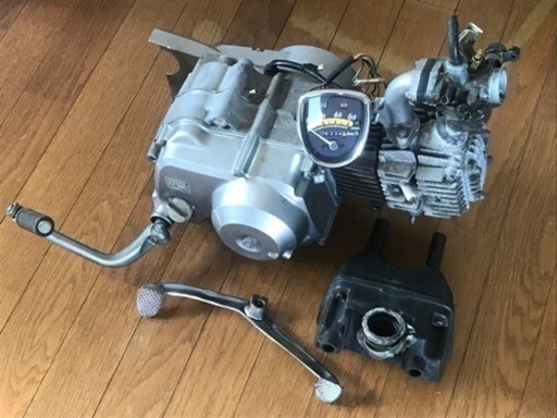 リトルカブ　エンジン　キャブレター　メーター　マフラー
