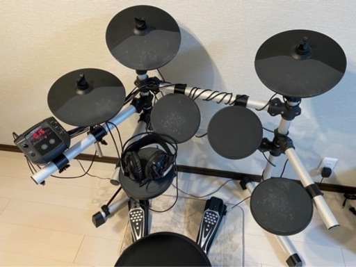 《お取引中》MEDELI 電子ドラム  DD402KⅡ  ヘッドフォン チェアー付き