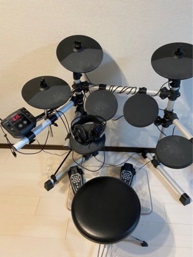 《お取引中》MEDELI 電子ドラム  DD402KⅡ  ヘッドフォン チェアー付き