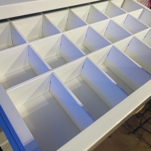 《売約済》　ニトリ　NITORI チェスト　ハイチェスト　6段　大容量　60幅　FOW タンス　衣類収納　収納　衣類　エナメル　アクリル　白家具　WH ホワイト　白　清潔感　検　クエス　エレナ　エレア