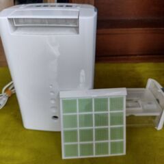☆★☆美品♪ トヨトミ除湿乾燥機☆★☆