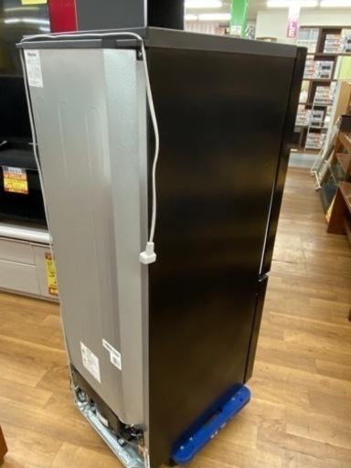 I327 ★ Hisense 冷蔵庫 (150L・右開き) 2ドア 2019年製 ⭐動作確認済 ⭐クリーニング済
